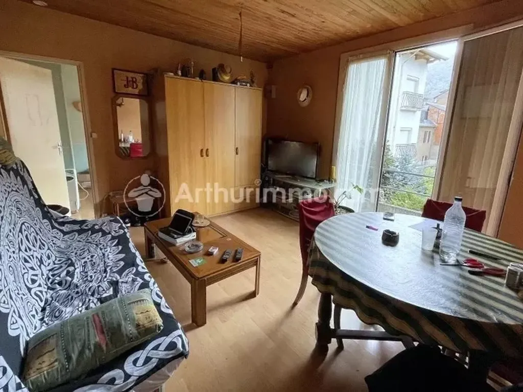 Achat appartement à vendre 2 pièces 37 m² - Bagnères-de-Luchon
