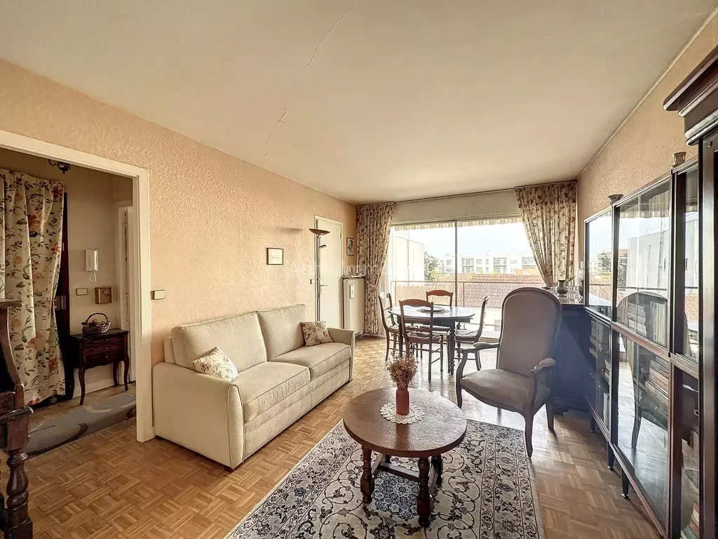Achat appartement à vendre 2 pièces 49 m² - Saint-Maur-des-Fossés