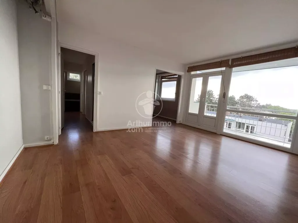 Achat appartement à vendre 3 pièces 67 m² - Mont-Saint-Aignan