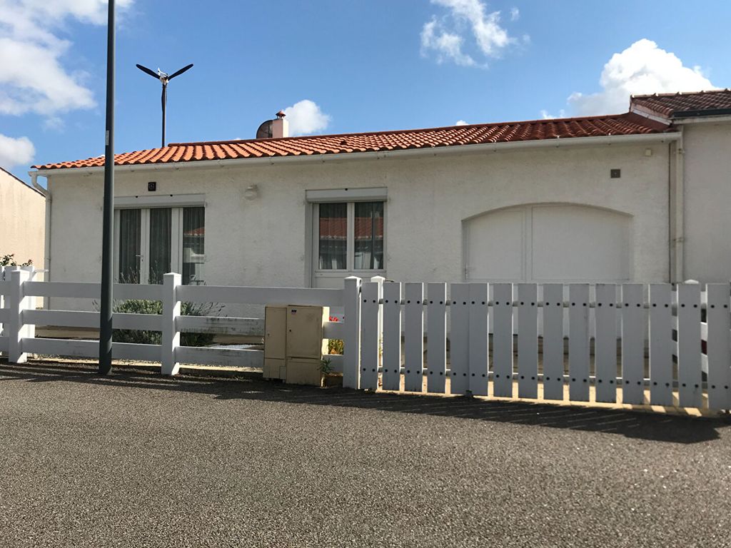 Achat maison à vendre 2 chambres 83 m² - L'Aiguillon-sur-Vie