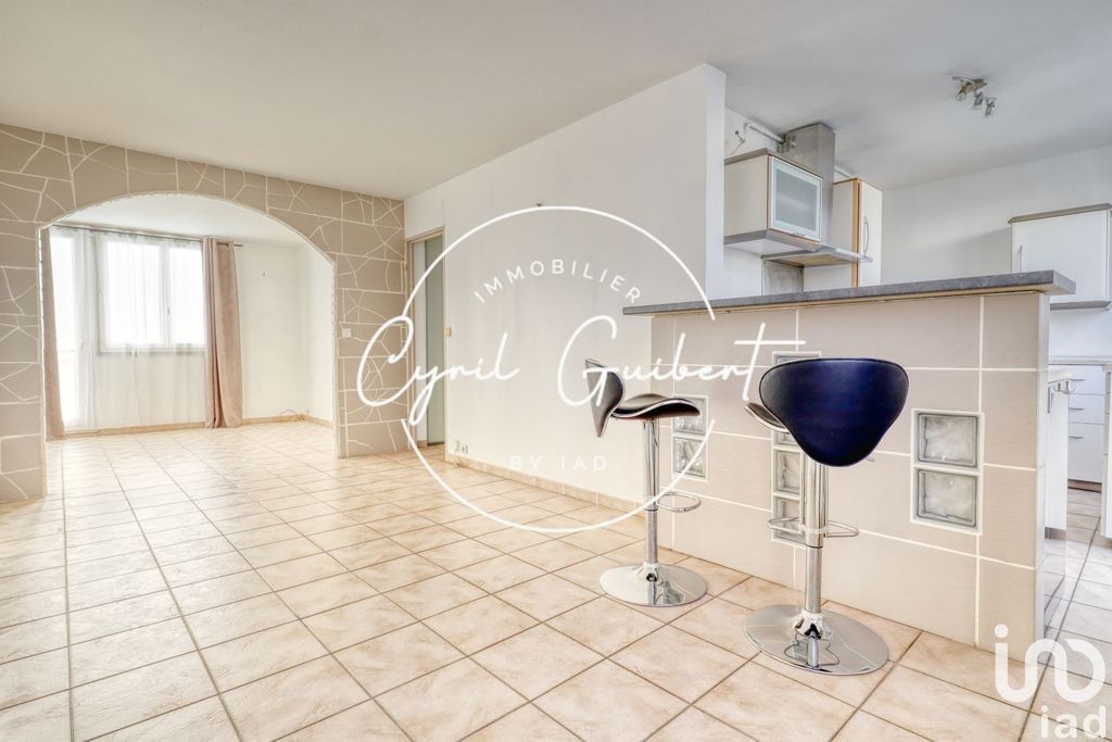 Achat appartement à vendre 2 pièces 54 m² - Noisy-le-Grand