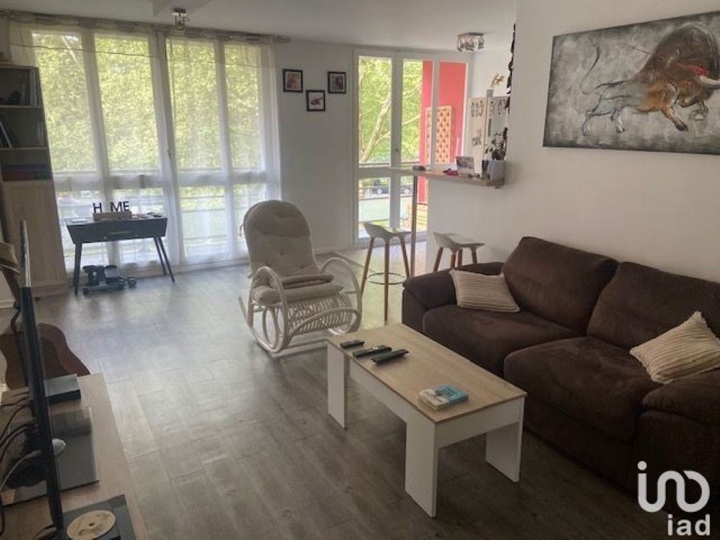 Achat appartement à vendre 5 pièces 92 m² - Chilly-Mazarin