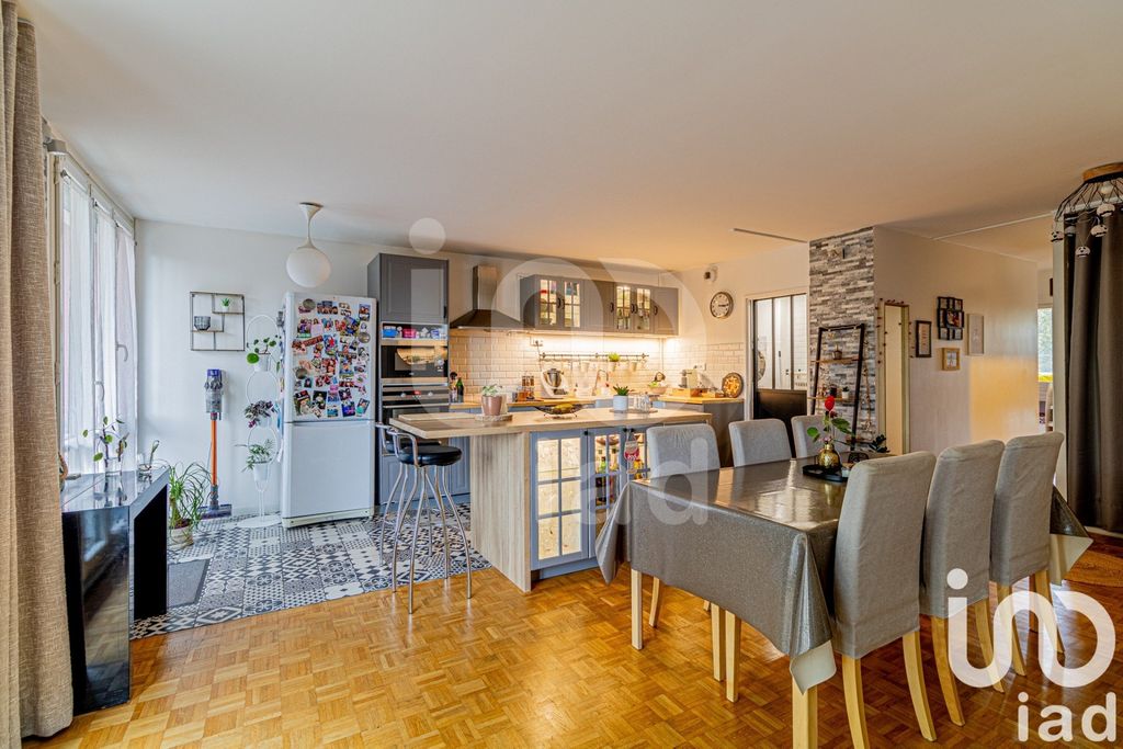 Achat appartement à vendre 5 pièces 93 m² - Chilly-Mazarin