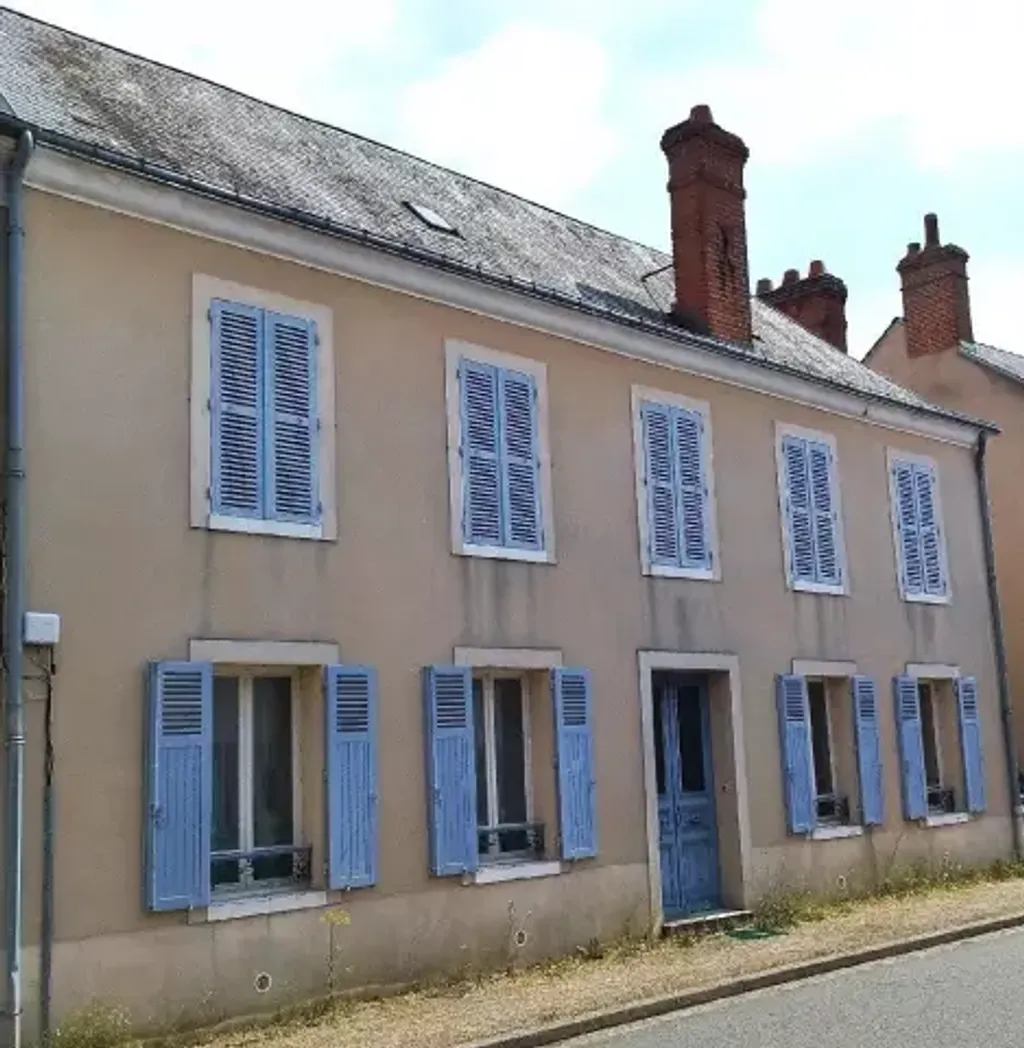 Achat maison à vendre 5 chambres 195 m² - Boiscommun