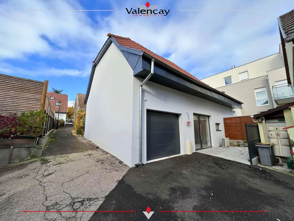 Achat appartement à vendre 5 pièces 100 m² - Riedisheim