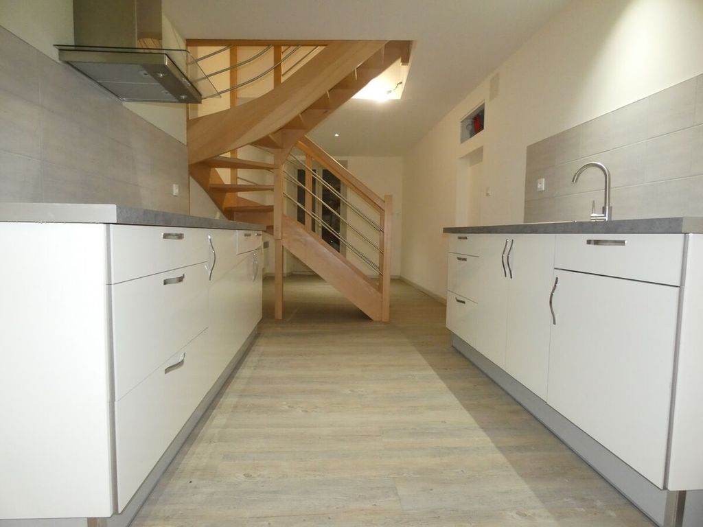 Achat appartement à vendre 4 pièces 77 m² - Saint-Laurent-de-la-Cabrerisse