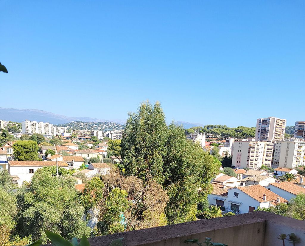 Achat appartement à vendre 3 pièces 53 m² - Le Cannet