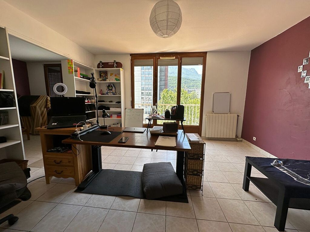 Achat appartement à vendre 3 pièces 78 m² - Échirolles