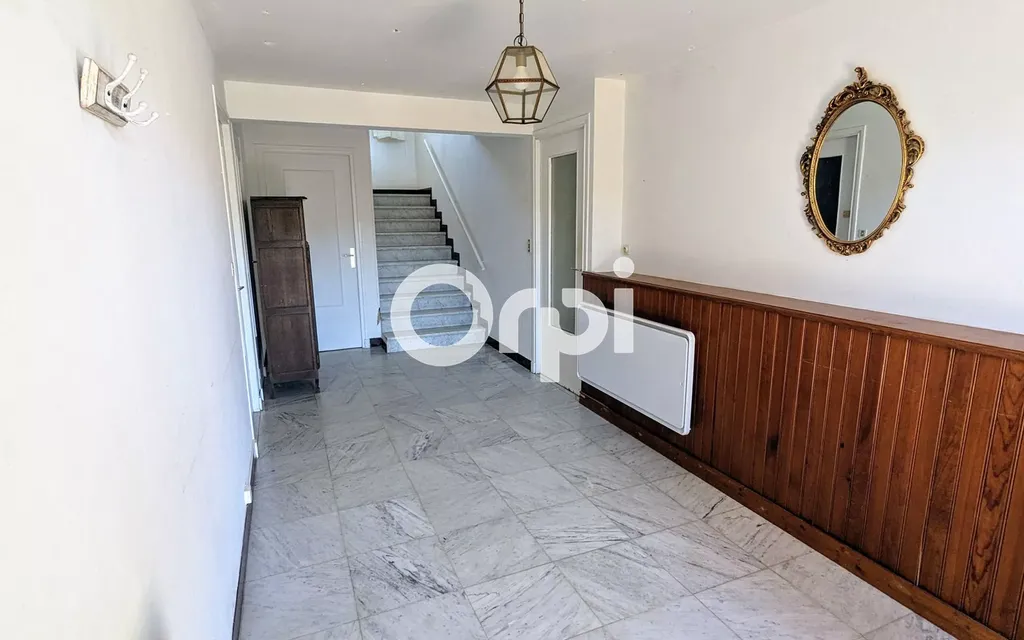 Achat maison à vendre 5 chambres 150 m² - Romagnat