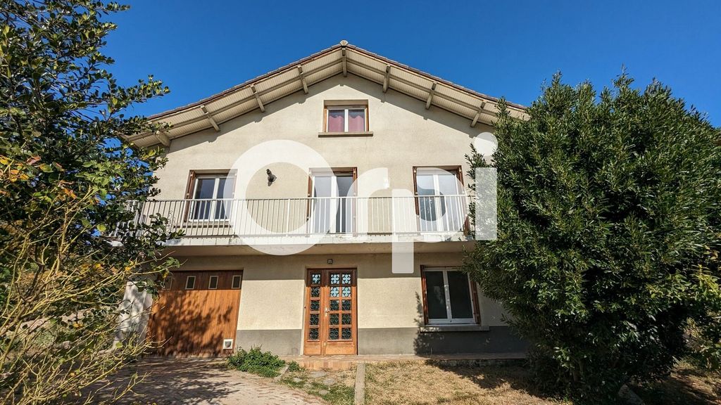 Achat maison à vendre 5 chambres 150 m² - Romagnat