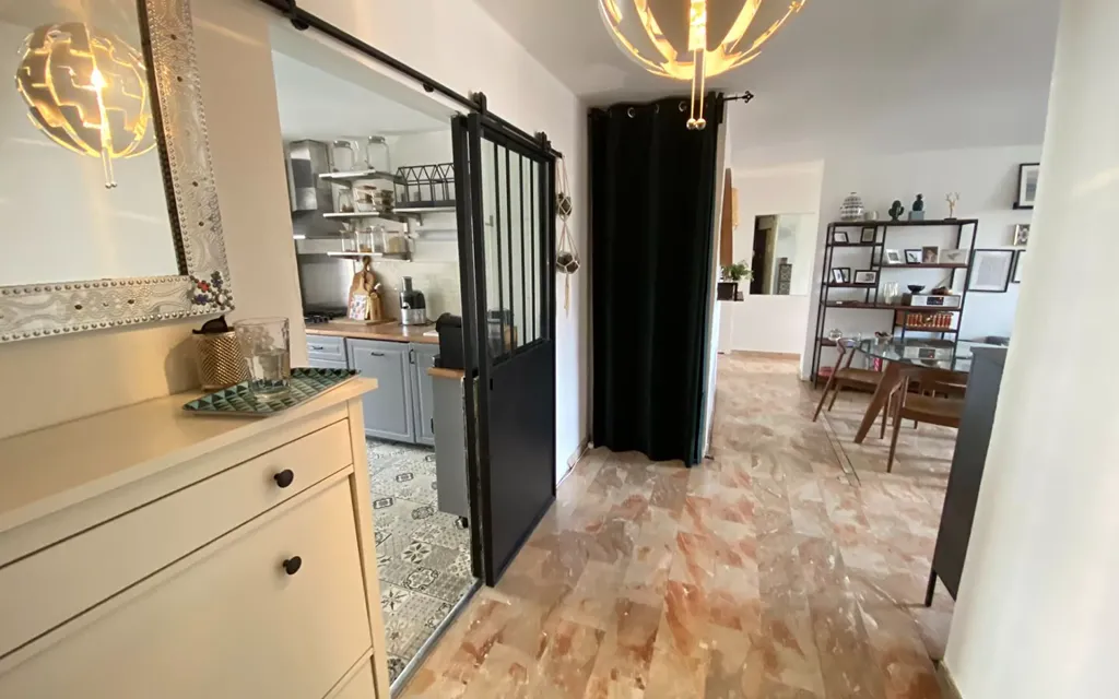 Achat appartement à vendre 4 pièces 89 m² - Lyon 7ème arrondissement