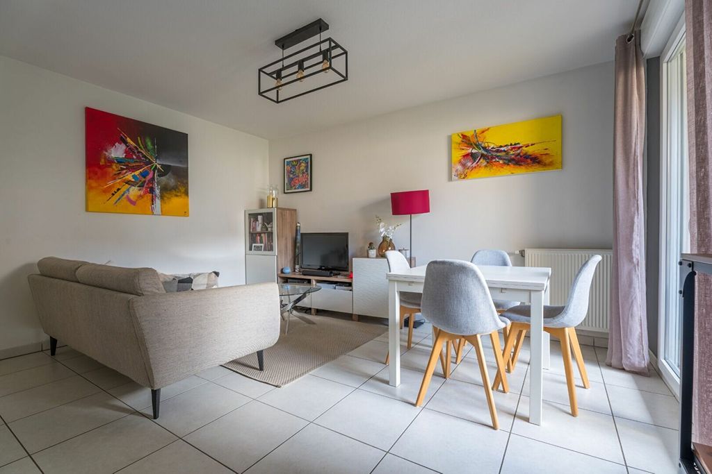 Achat appartement à vendre 2 pièces 47 m² - Marcy-l'Étoile