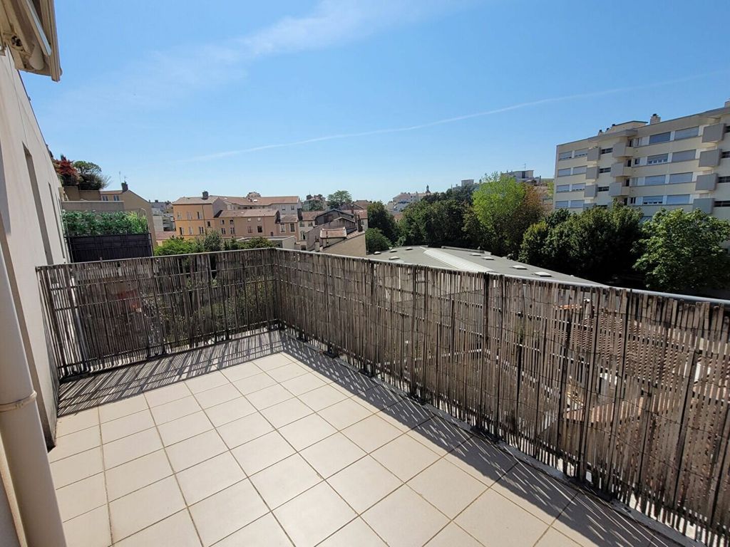 Achat appartement à vendre 3 pièces 80 m² - Lyon 4ème arrondissement