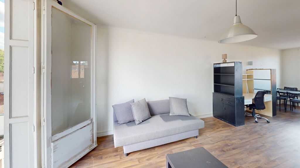 Achat appartement à vendre 2 pièces 57 m² - Saint-Étienne