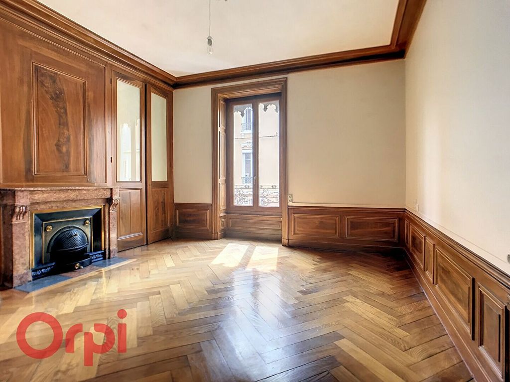 Achat appartement à vendre 4 pièces 99 m² - Villefranche-sur-Saône