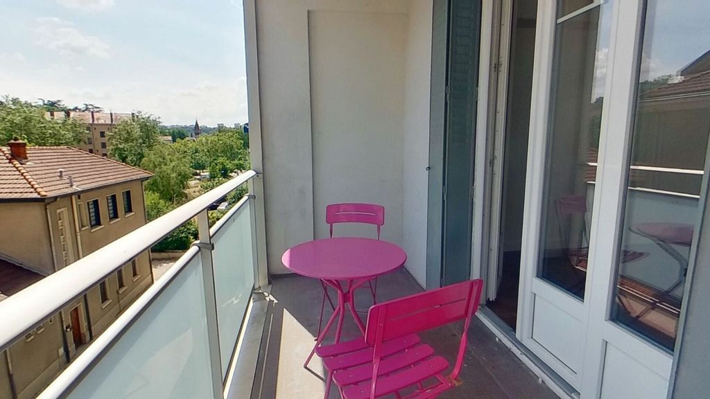 Achat appartement à vendre 2 pièces 70 m² - Lyon 4ème arrondissement