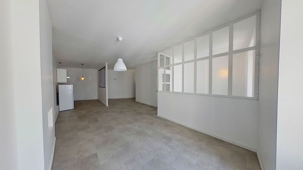 Achat appartement à vendre 2 pièces 51 m² - Lyon 3ème arrondissement