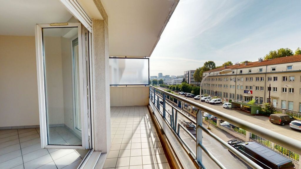 Achat appartement à vendre 3 pièces 71 m² - Lyon 7ème arrondissement