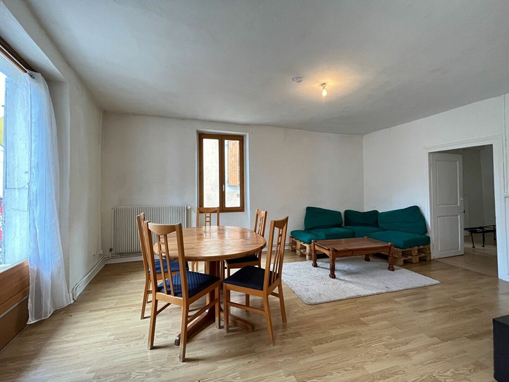 Achat appartement à vendre 3 pièces 76 m² - Entre-deux-Guiers