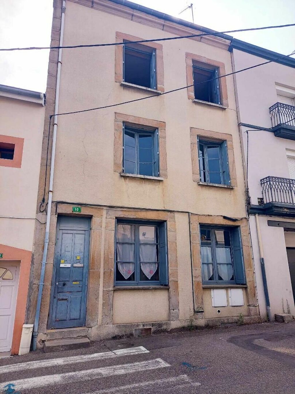 Achat maison à vendre 5 chambres 180 m² - La Ricamarie