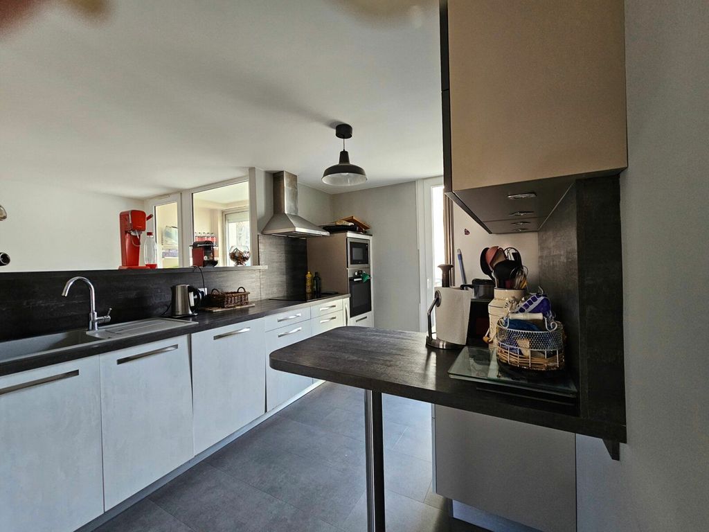 Achat appartement à vendre 5 pièces 122 m² - Saint-Étienne