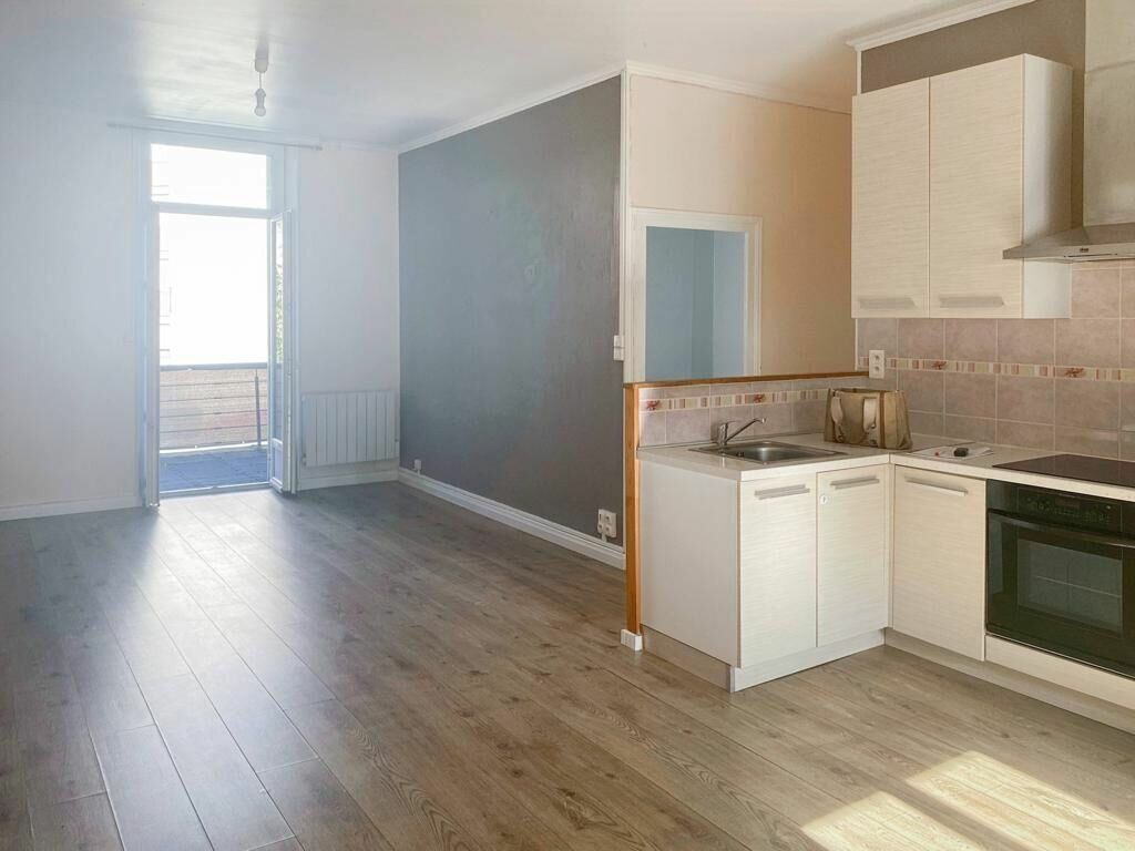 Achat maison à vendre 3 chambres 115 m² - Périgueux