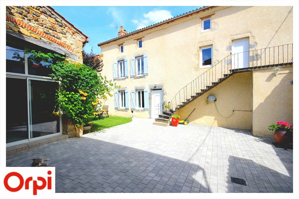 Achat maison à vendre 4 chambres 152 m² - Les Pradeaux