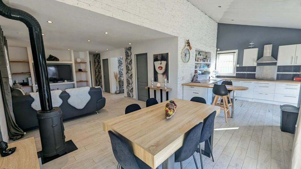 Achat maison à vendre 3 chambres 139 m² - Saint-Laurent-de-la-Salanque