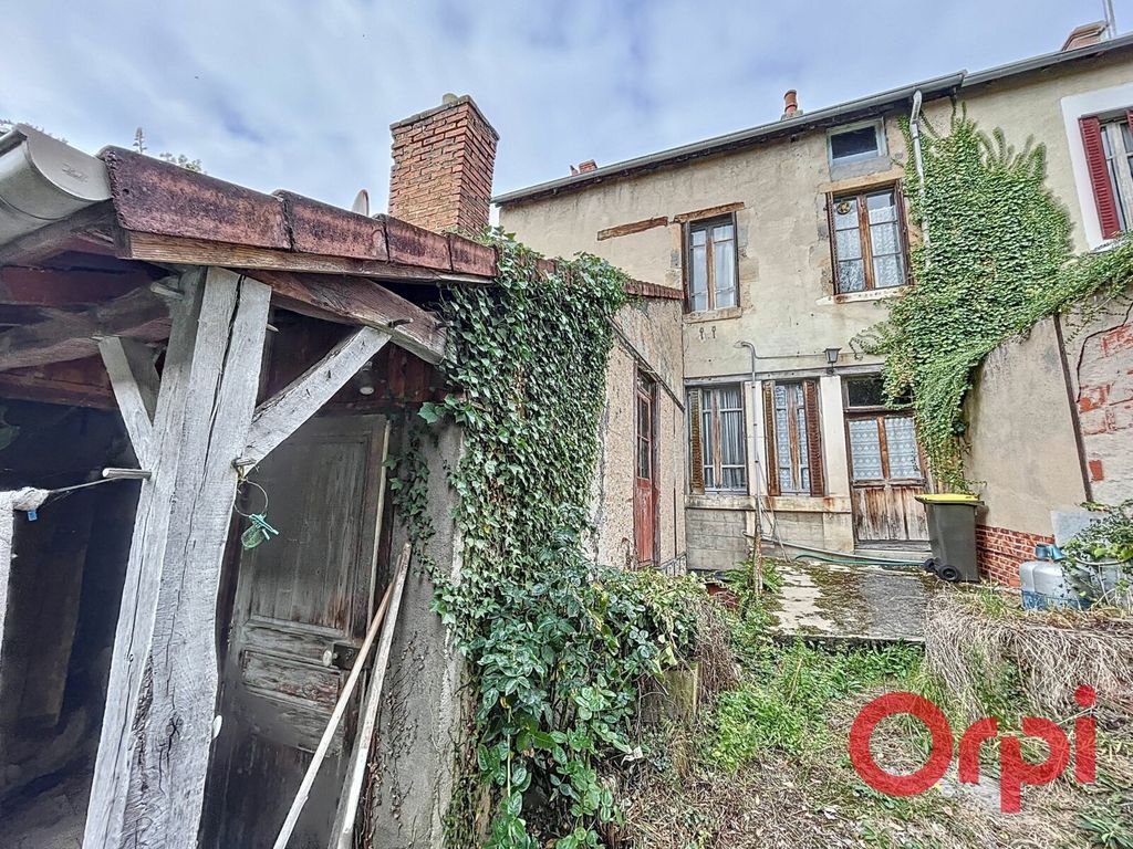 Achat maison à vendre 5 chambres 170 m² - Culan