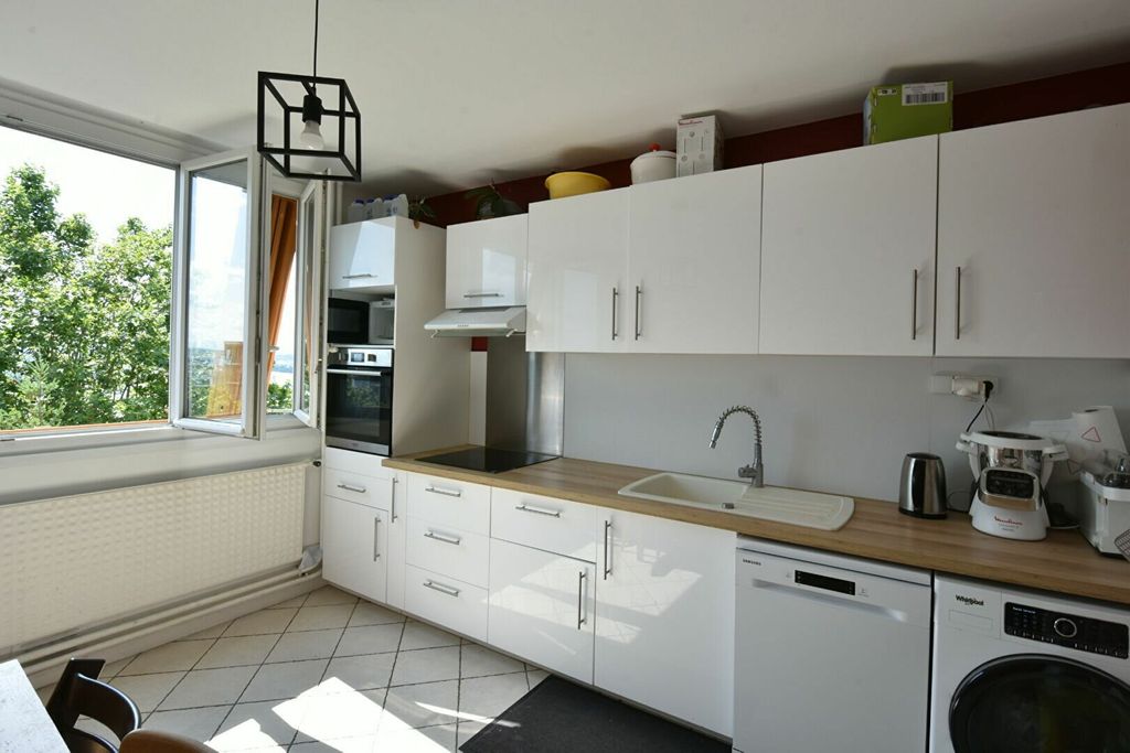 Achat appartement à vendre 4 pièces 80 m² - La Mulatière