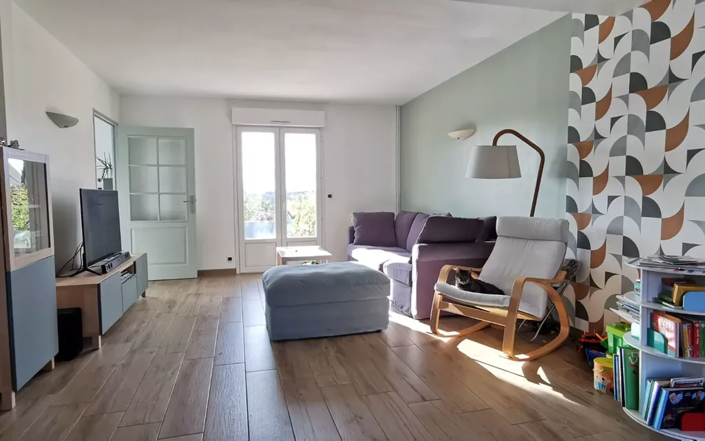 Achat maison à vendre 5 chambres 148 m² - Varennes-Jarcy