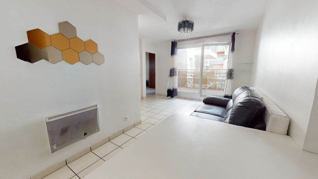 Achat appartement à vendre 2 pièces 40 m² - Vaulx-en-Velin