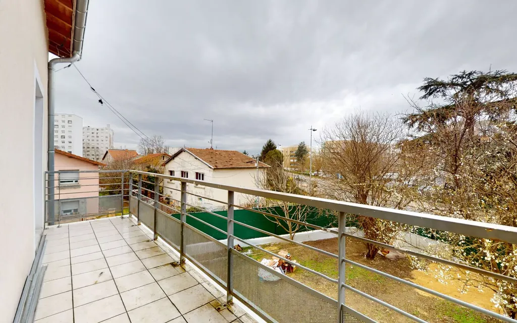 Achat duplex à vendre 4 pièces 90 m² - Vaulx-en-Velin