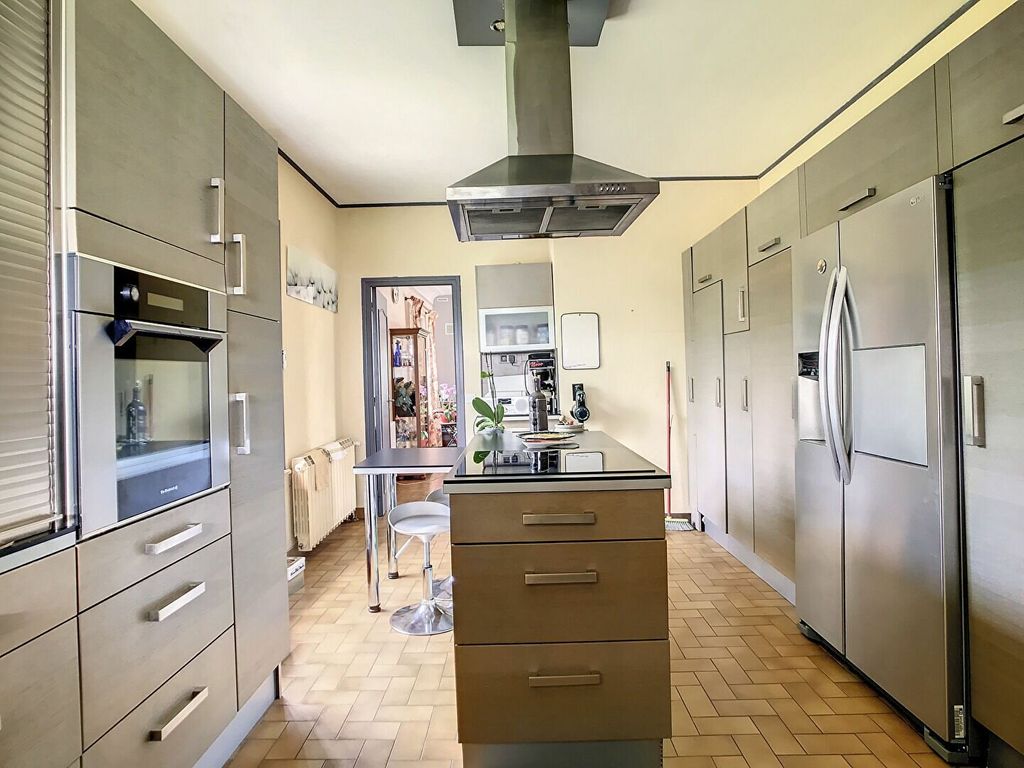 Achat maison à vendre 3 chambres 145 m² - Coulounieix-Chamiers