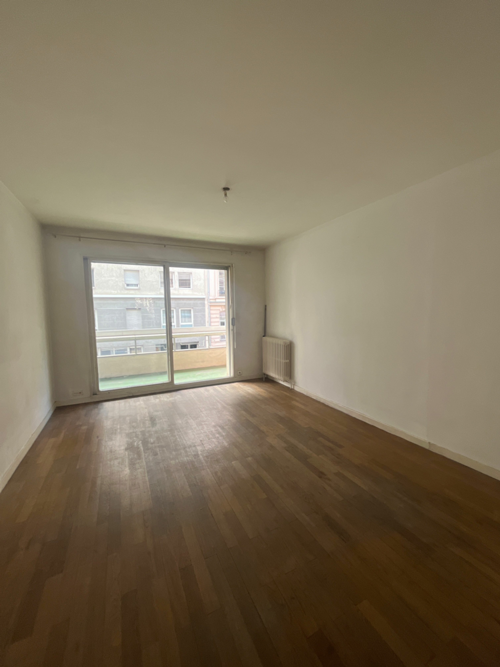 Achat appartement à vendre 3 pièces 75 m² - Lyon 7ème arrondissement