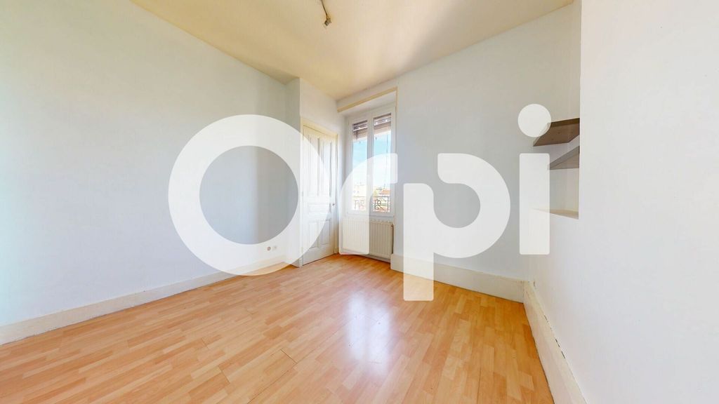 Achat appartement à vendre 4 pièces 70 m² - Lyon 8ème arrondissement