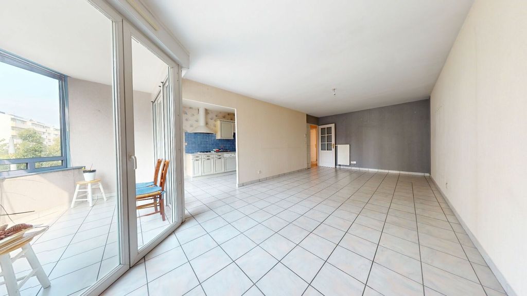 Achat appartement à vendre 2 pièces 75 m² - Bron
