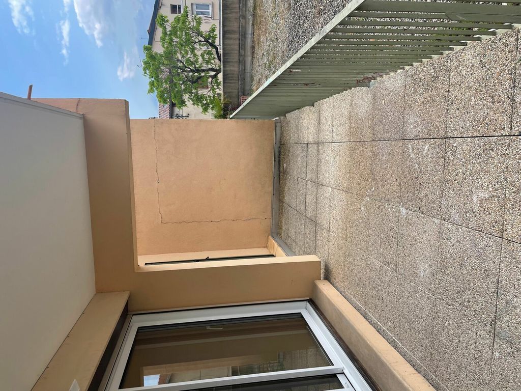 Achat appartement à vendre 4 pièces 97 m² - Romans-sur-Isère