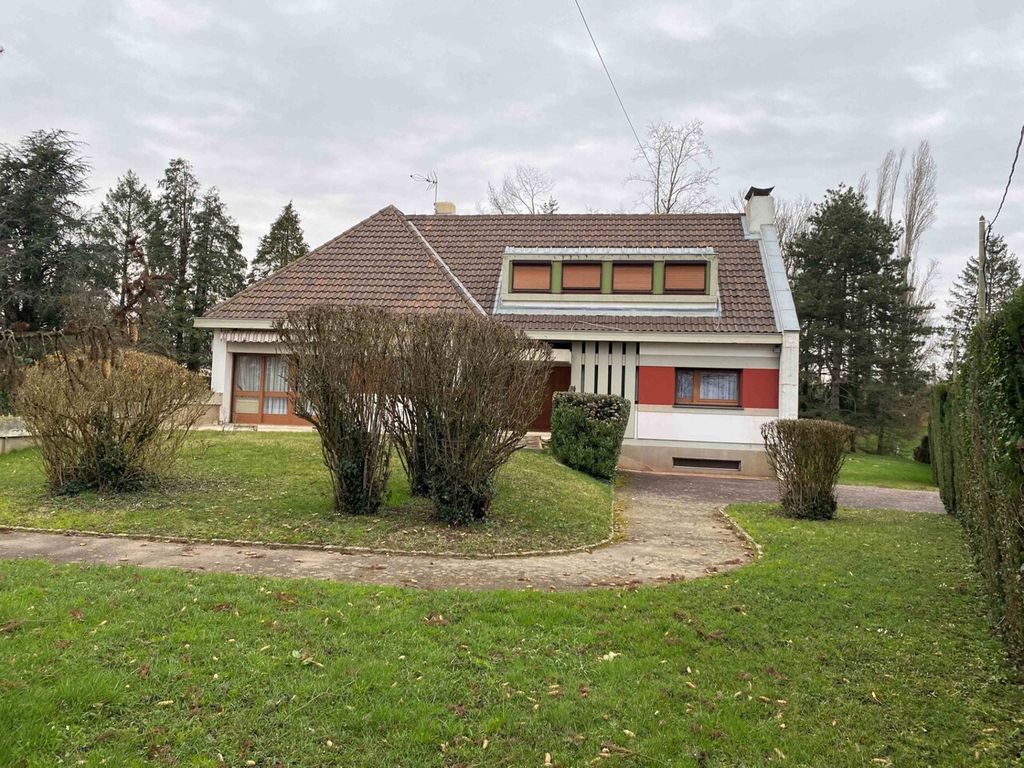 Achat maison à vendre 4 chambres 200 m² - Pont-de-Vaux