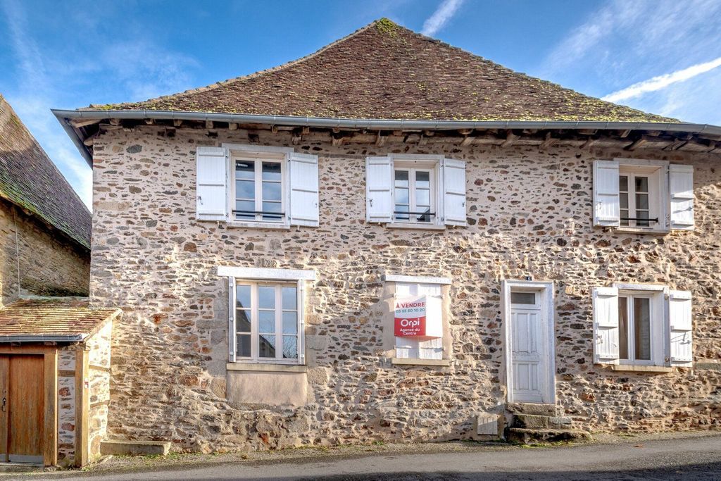 Achat maison à vendre 3 chambres 129 m² - Saint-Germain-les-Belles