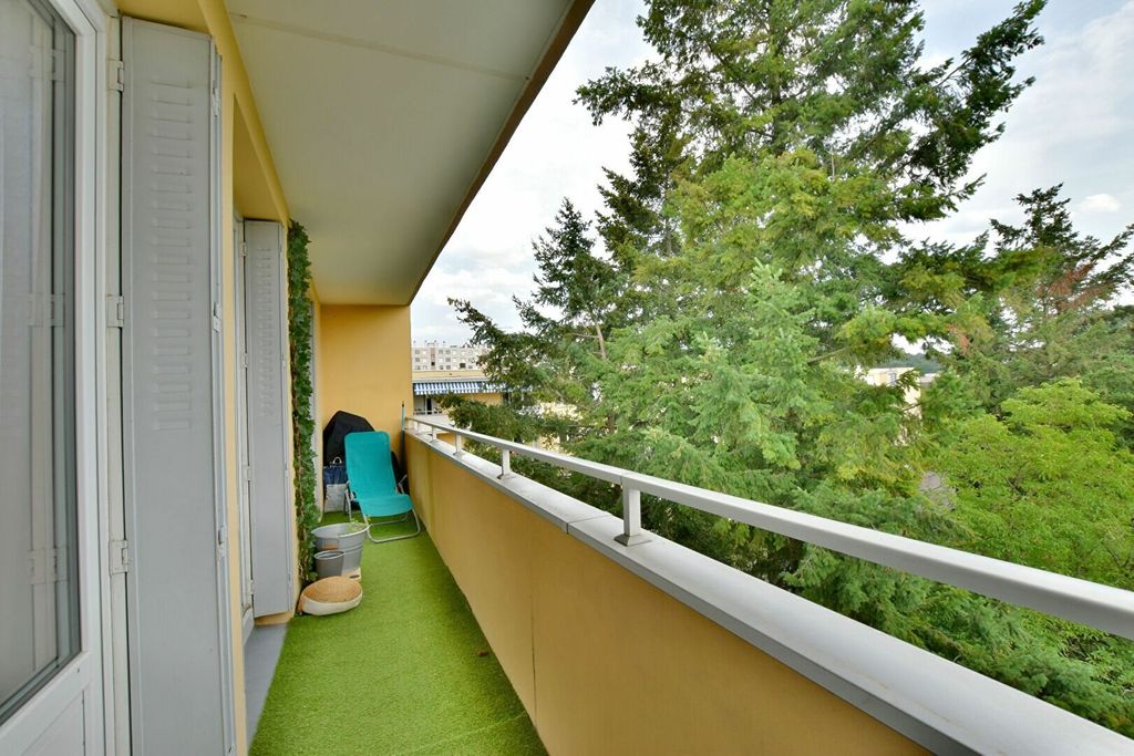 Achat appartement à vendre 4 pièces 80 m² - Francheville