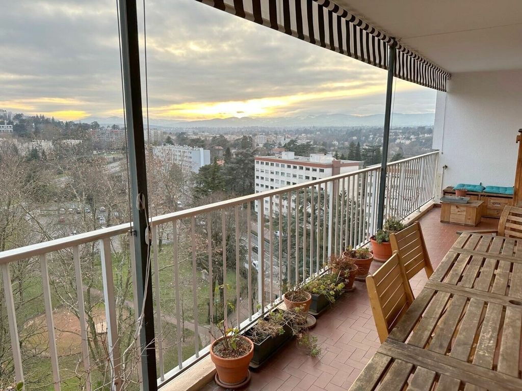 Achat appartement à vendre 4 pièces 119 m² - Lyon 9ème arrondissement