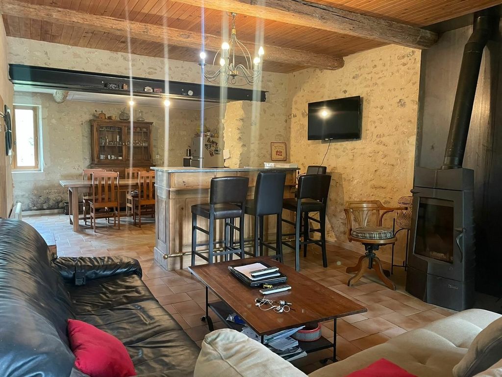 Achat maison à vendre 2 chambres 91 m² - Saint-Paul-Trois-Châteaux