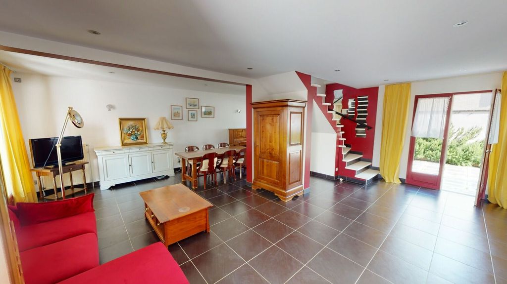 Achat maison à vendre 3 chambres 109 m² - Saint-Just-Saint-Rambert