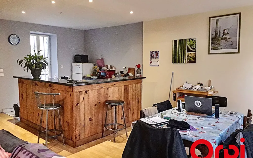 Achat appartement à vendre 2 pièces 71 m² - Montluçon