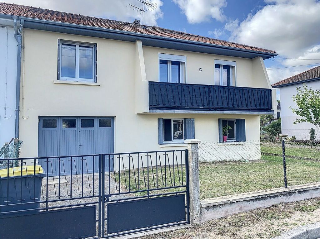 Achat maison à vendre 3 chambres 91 m² - Commentry