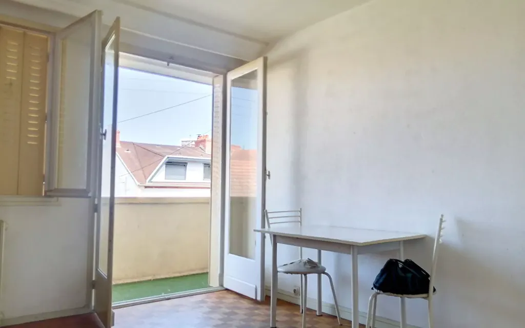 Achat studio à vendre 30 m² - Montluçon