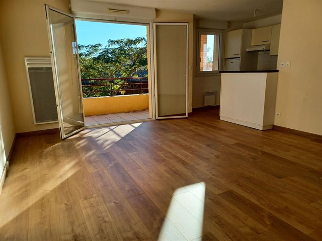 Achat appartement à vendre 3 pièces 63 m² - La Salvetat-Saint-Gilles