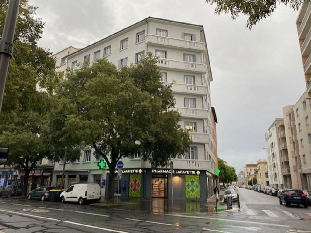 Achat appartement à vendre 2 pièces 36 m² - Lyon 7ème arrondissement