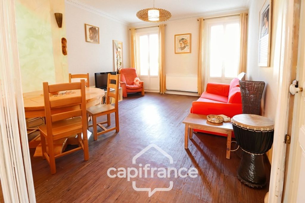 Achat appartement à vendre 3 pièces 75 m² - Toulon